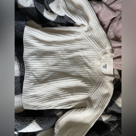 Very nice knit sweater - Picture 2 of 2